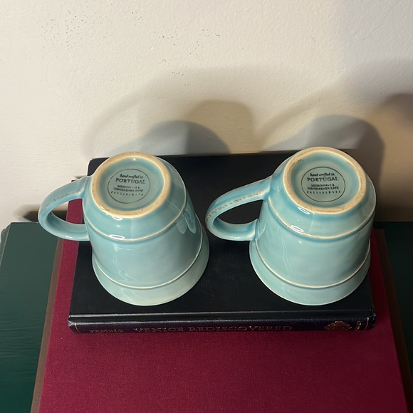 Pair of Pottery Barn Cambria Turquoise Farmhouse Cottagecore Mugs Portugal - Picture 6 of 8